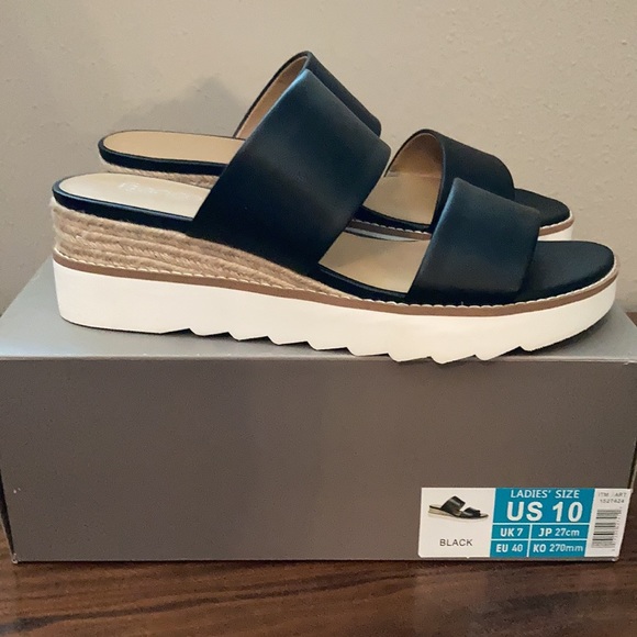 Franco Sarto Black Wedge Sandals Size 10 - Picture 2 of 3